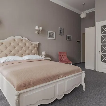 Aparthotel Maisonº11 *