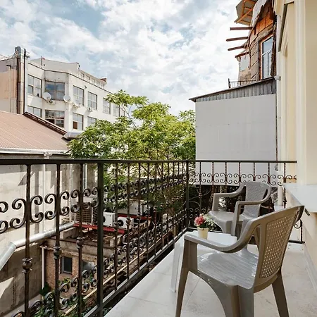 Maisonº11 Apartmanhotel Odessza